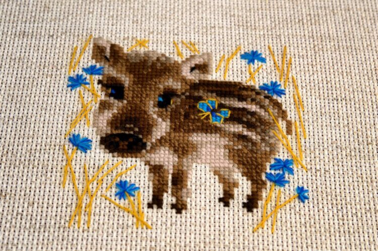 №1756 Маленький кабанчик