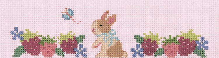 2860504 Набор для вышивания сумочки Клубника и кролик