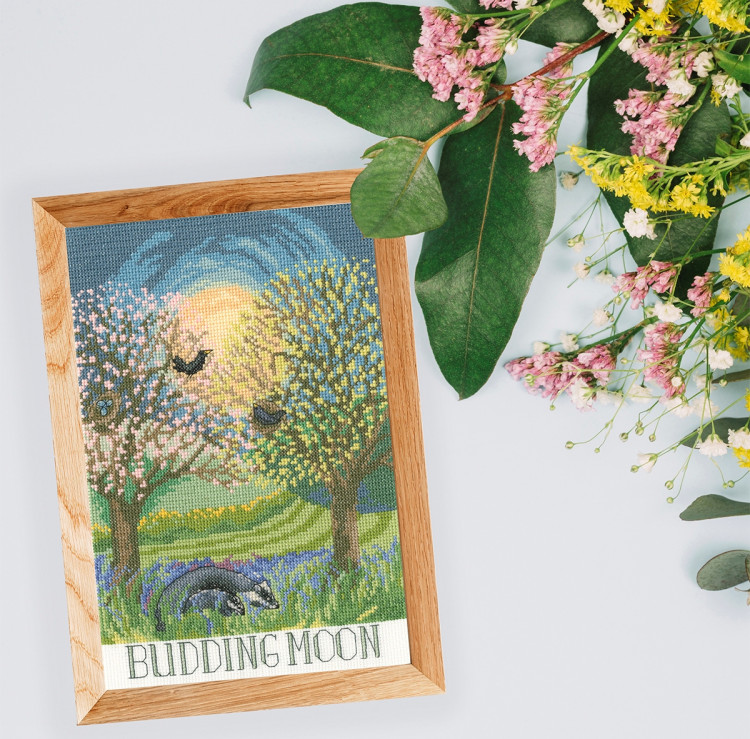 XDD1 Budding Moon